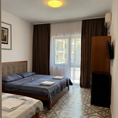Hostal Elmare